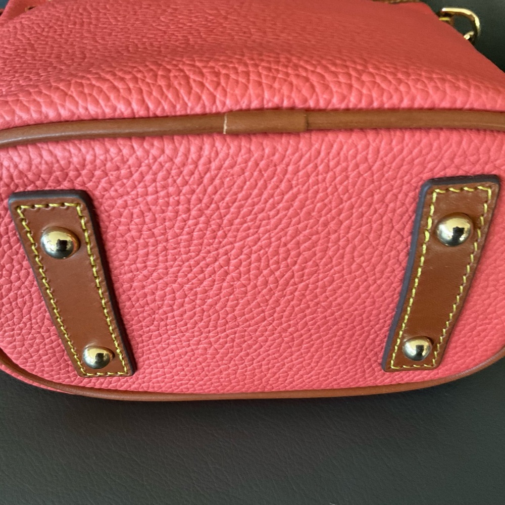 Dooney & Bourke Coral Leather Bucket Bag and Wallet Set - Picture 4 of 11